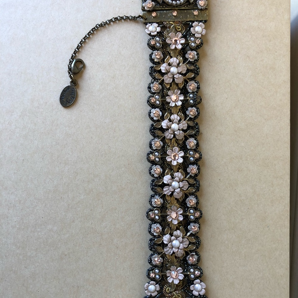 Bracelet